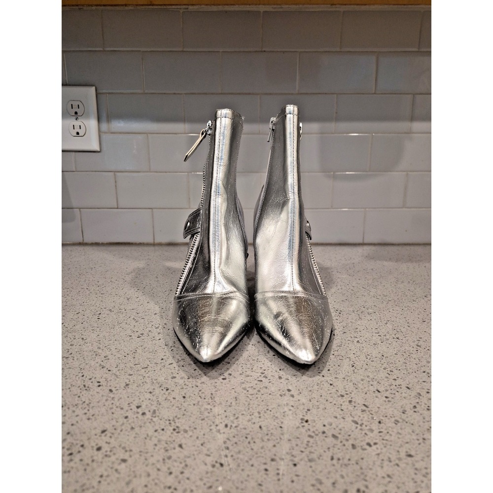 NIB Nine West Silver Metallic Pull On Stretch Booties 8M - Picture 5 of 10